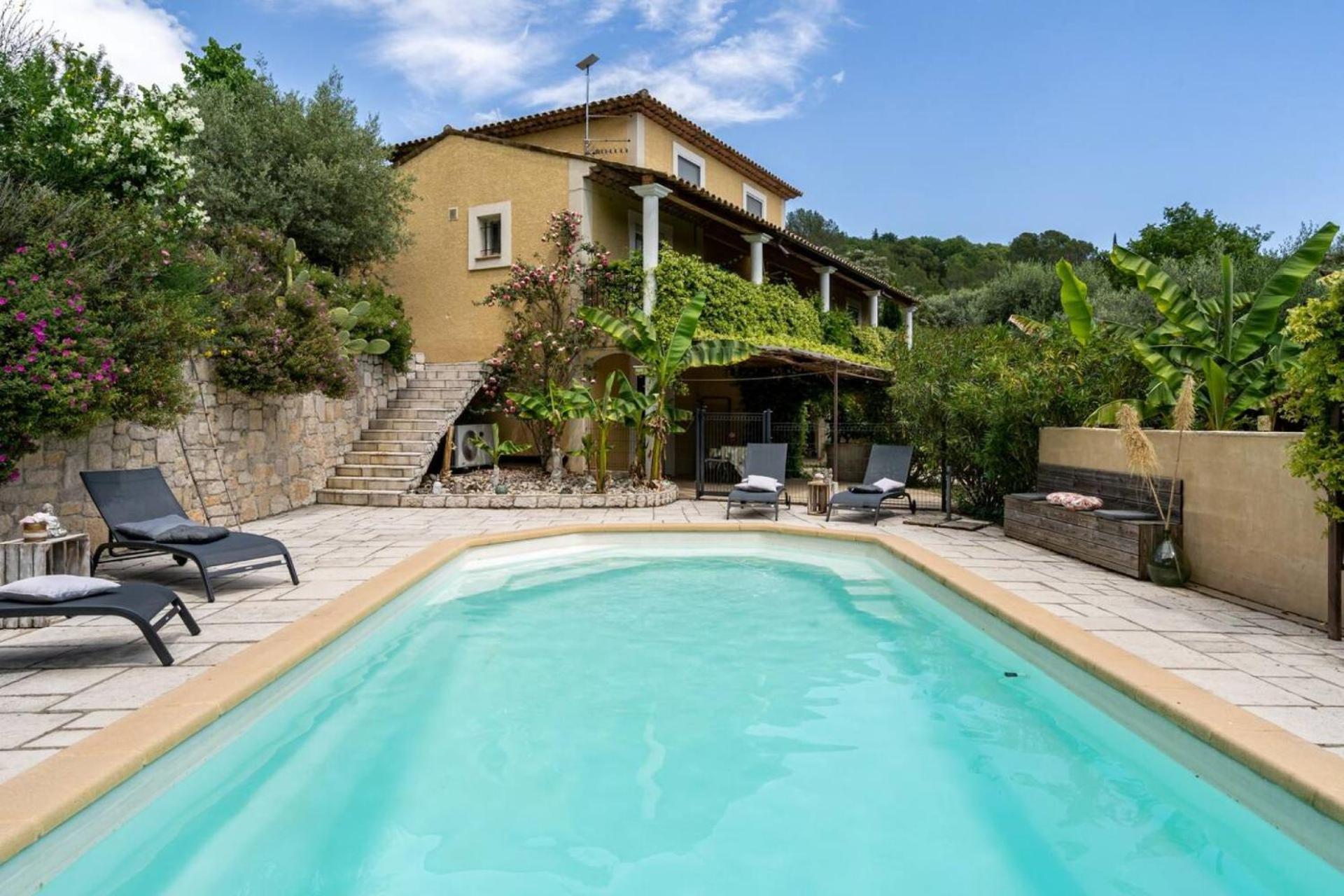La Jasmin Apartment *