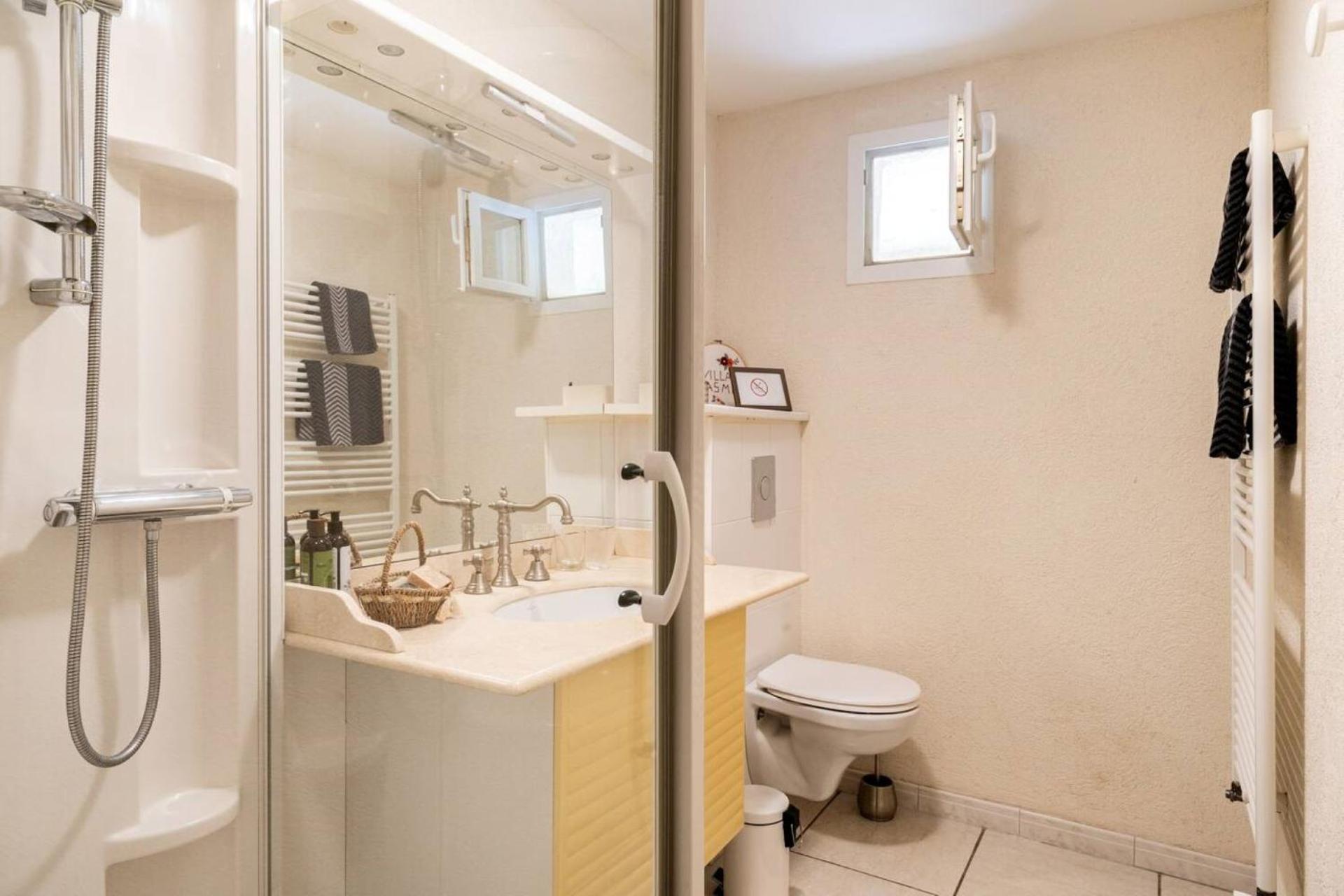 La Jasmin Apartment